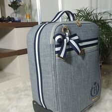 Mala de Bebê com Rodinhas em Timon