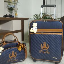 Mala com Rodinhas e Bolsa em Joinville